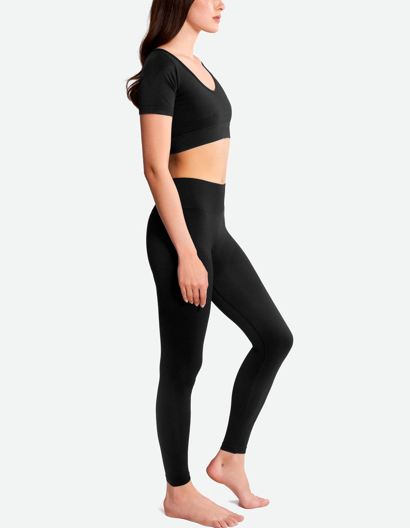 Seamless Short Sleeve Crop Top - Black Beauty