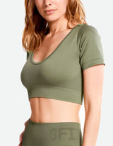 Seamless Short Sleeve Crop Top - Hunter Green