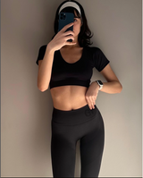 Seamless Short Sleeve Crop Top - Black Beauty